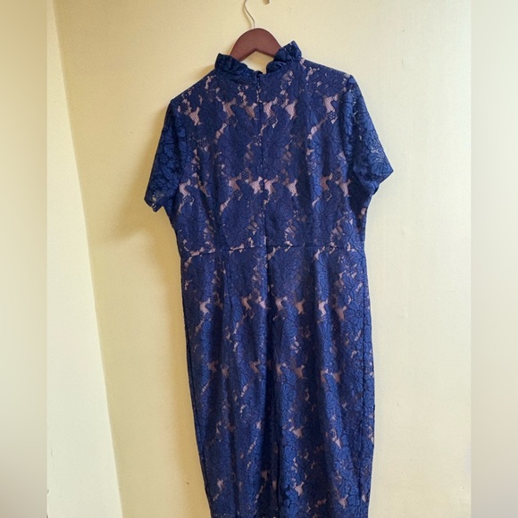 FLASH SALE Lovedrobe Blue Lace Overlay Dress with Floral Embroidery Size 20 EUC - Picture 5 of 11